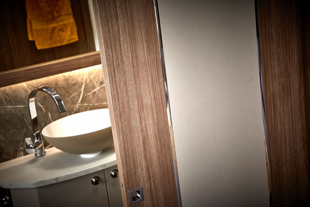 Coachman VIP 575