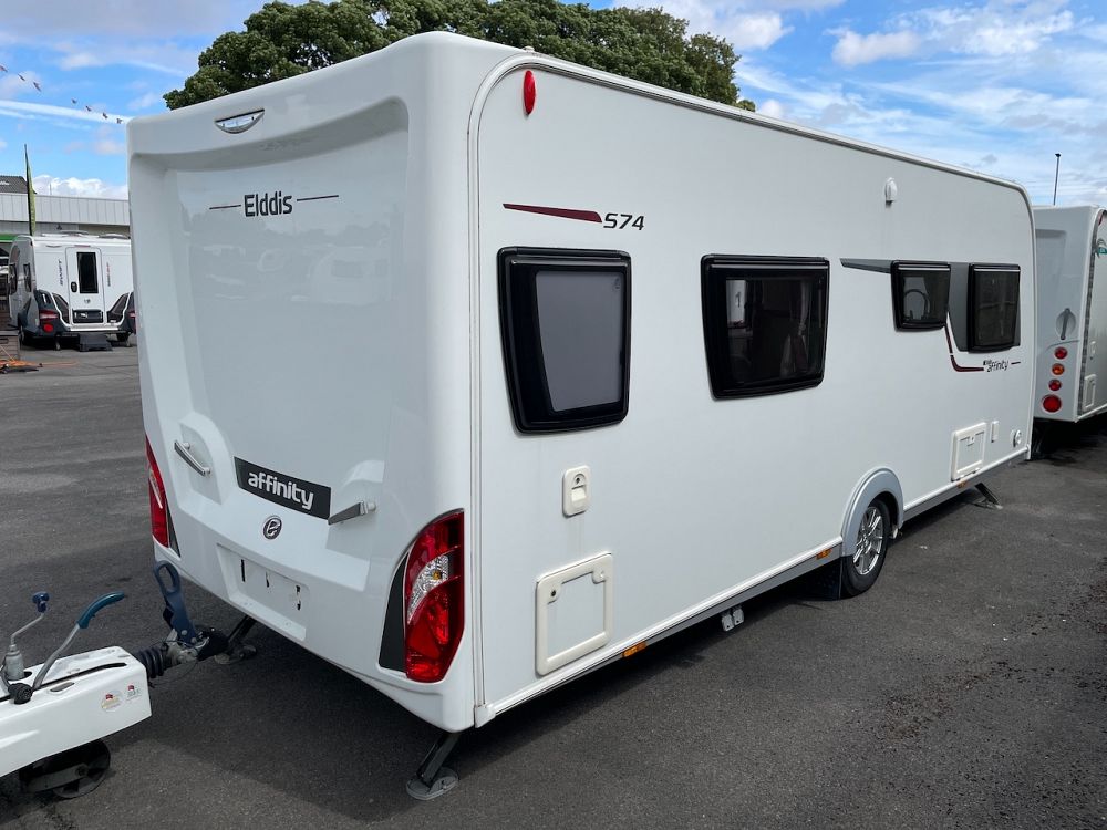 Elddis Affinity 574