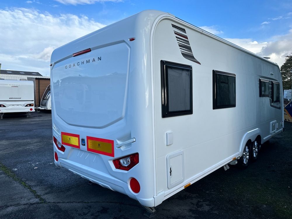 Coachman VIP 675