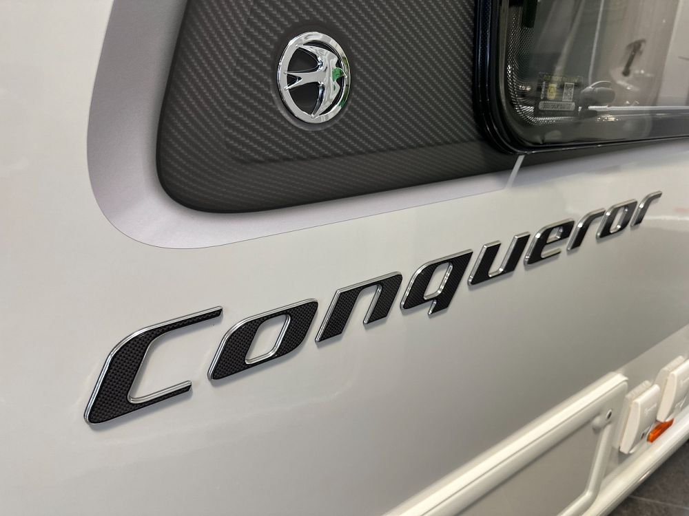 Swift Conqueror 480