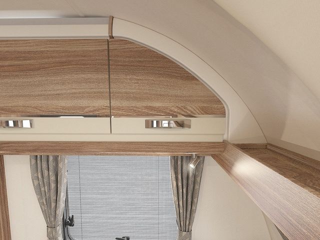 Swift Challenger 560