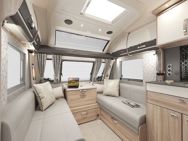 Swift Elegance 850