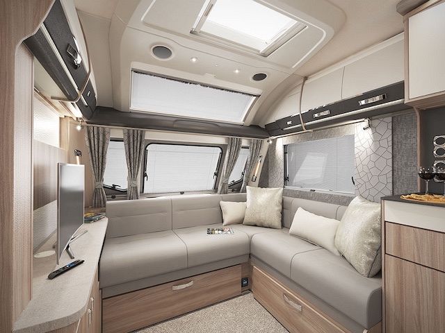 Swift Elegance 845