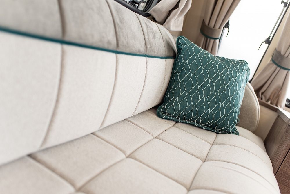 Elddis Affinity 520