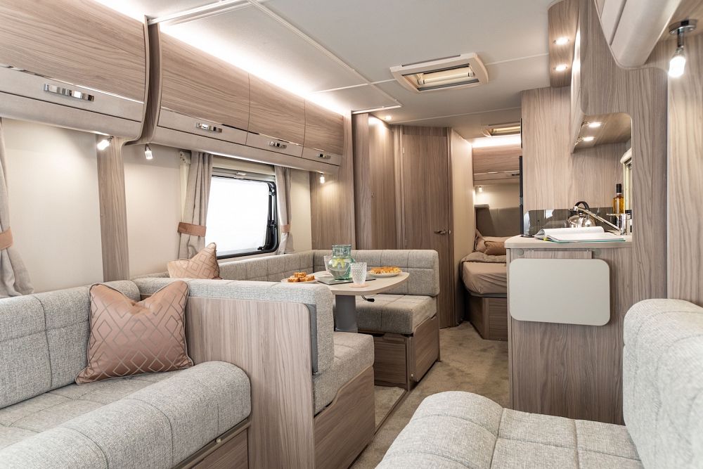 Elddis Avante 840