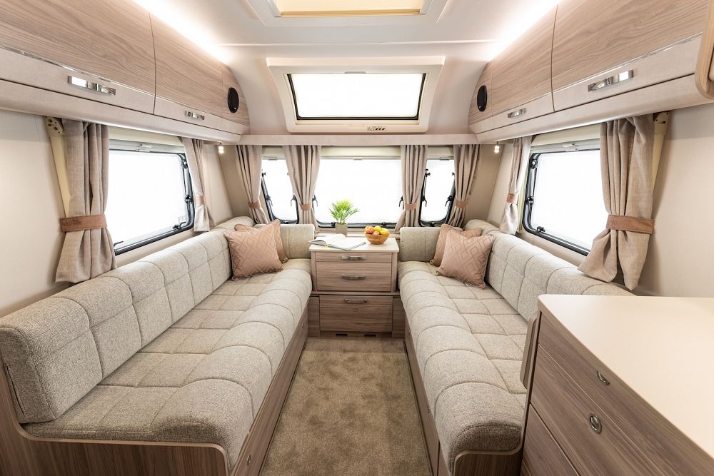 Elddis Avante 868