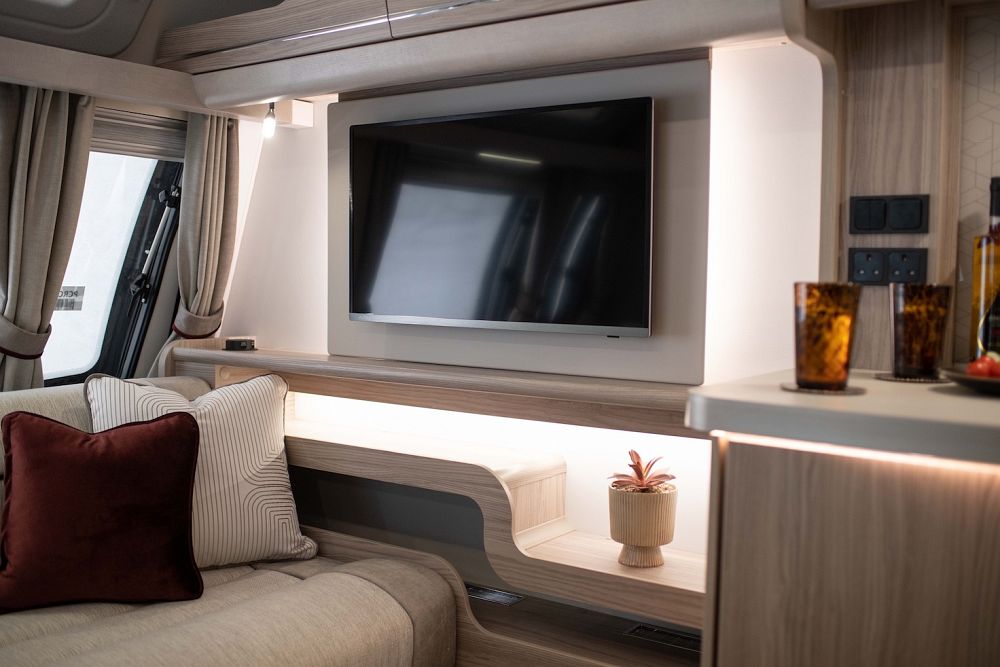 Elddis Crusader Borealis