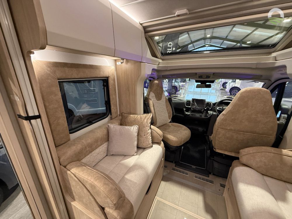 Elddis Avalon 250