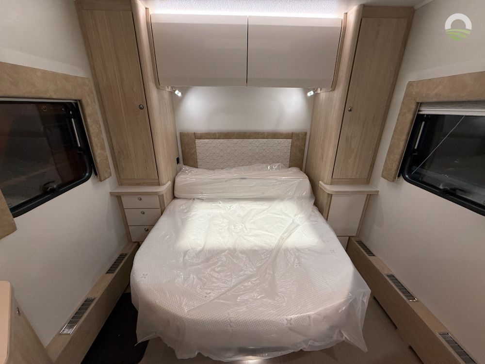 Elddis Avalon 250