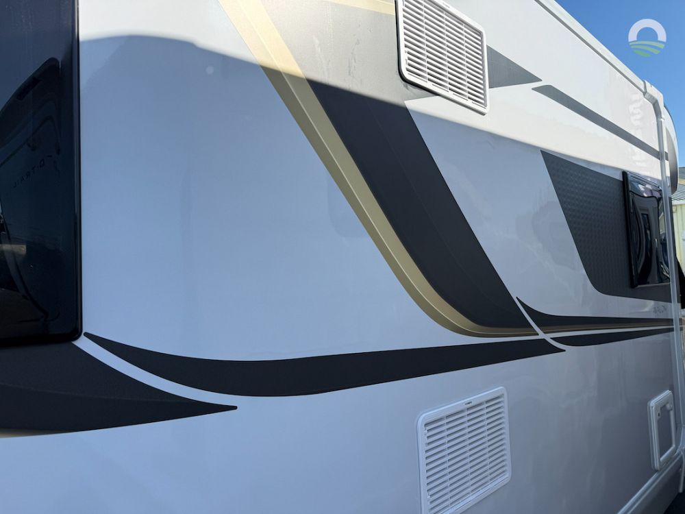 Elddis Avalon 295