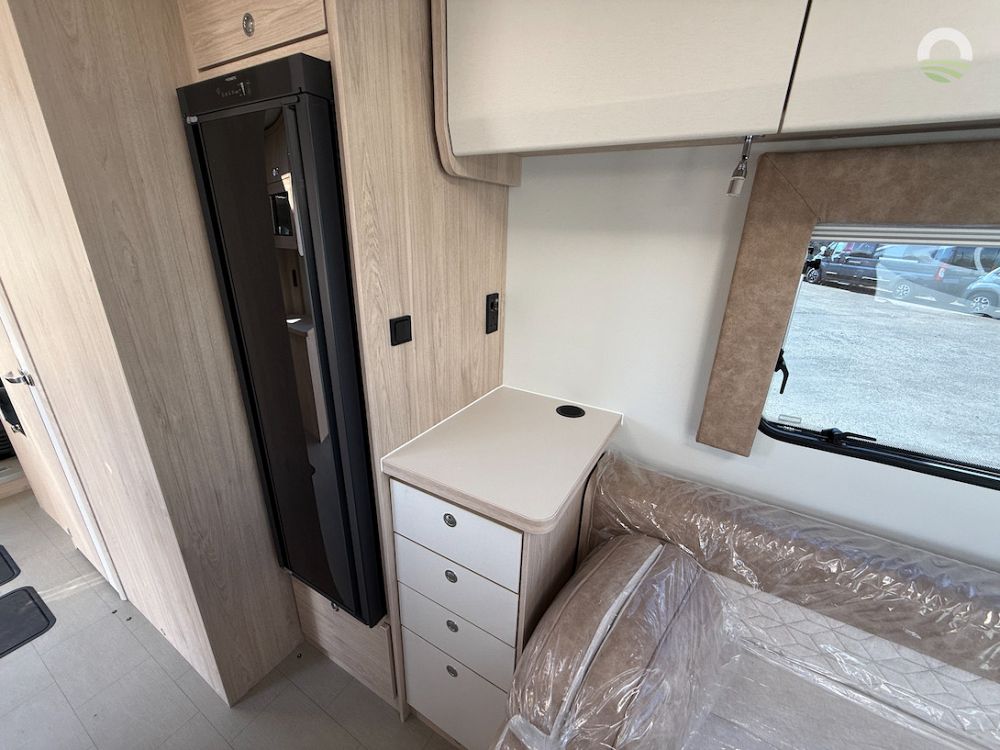 Elddis Avalon 295