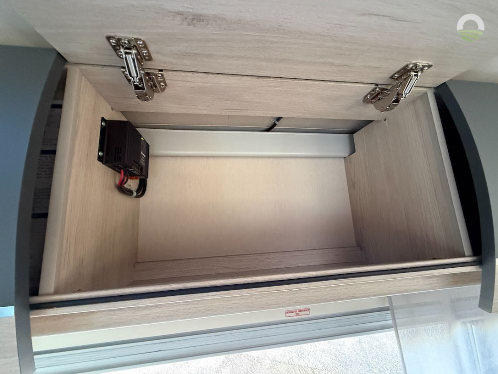 Auto-Trail Expedition C 63