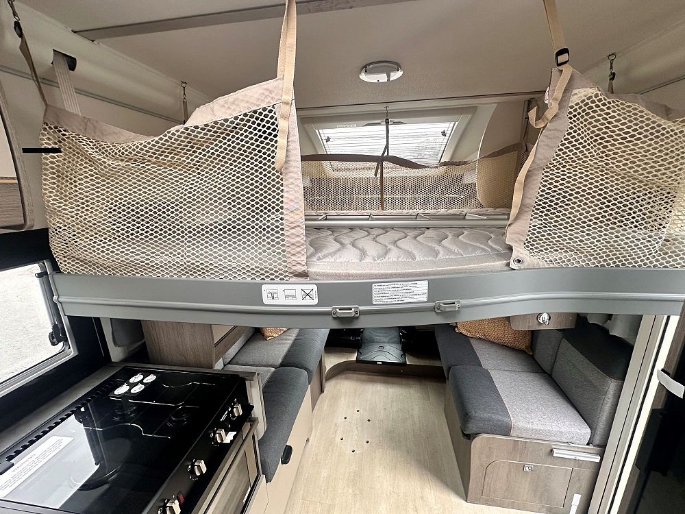 Chausson Titanium 768 XLB