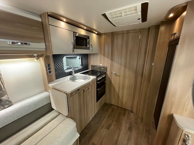 Swift Challenger X 850 Image Thumb