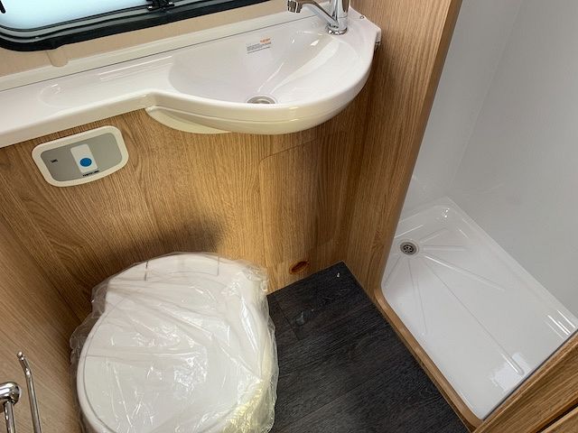 Auto-Trail Imala 615 Image Thumb