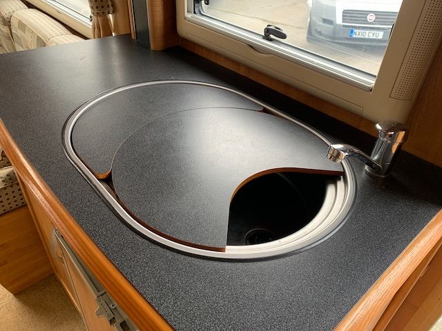 Auto-Trail Apache 634l Image Thumb