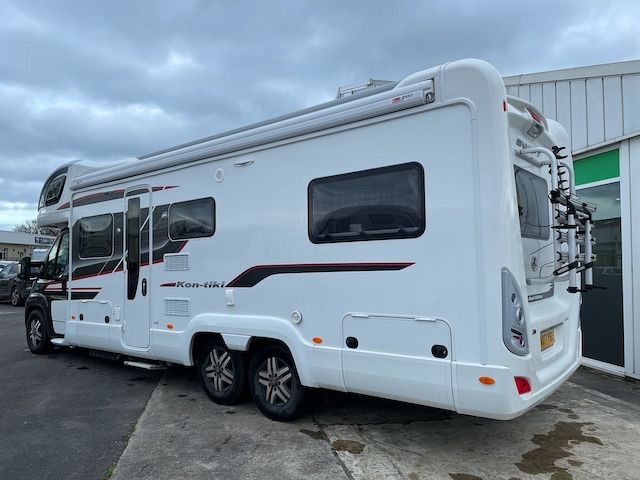 Swift Kontiki 649 Black Edition Image Thumb