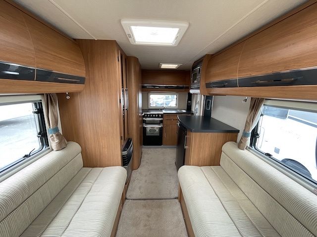 Auto-Trail tracker eks Image Thumb