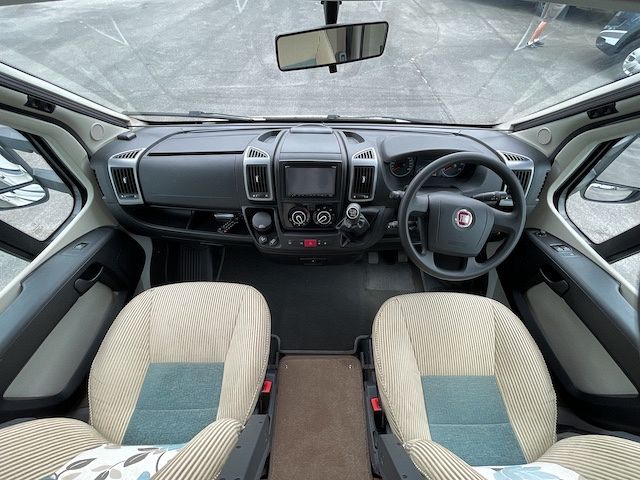 Auto-Trail tracker eks Image Thumb