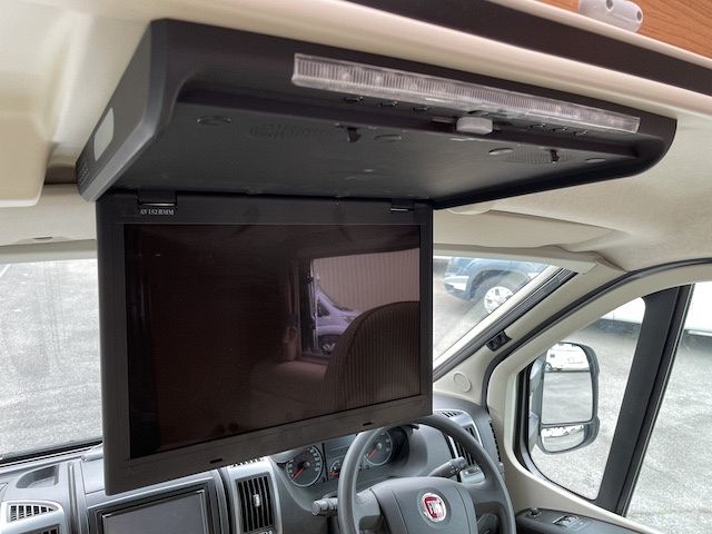 Auto-Trail tracker eks Image Thumb