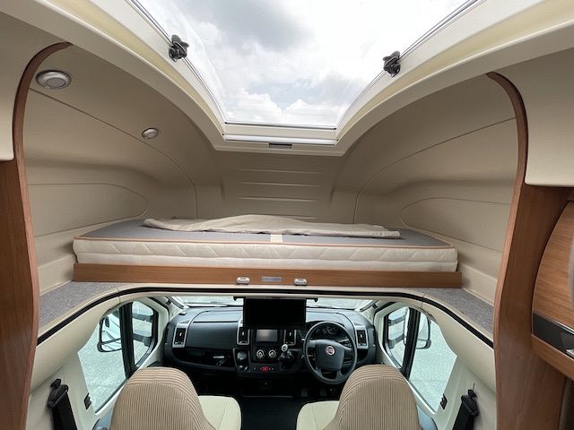 Auto-Trail tracker eks Image Thumb