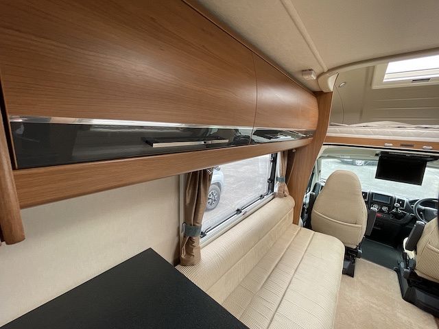 Auto-Trail tracker eks Image Thumb