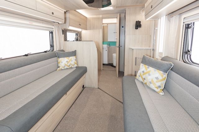 Auto-Trail F-Line F60 Image Thumb