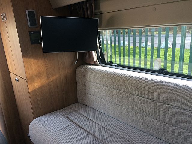 Autotrail V-line Sport 610 SE Image Thumb