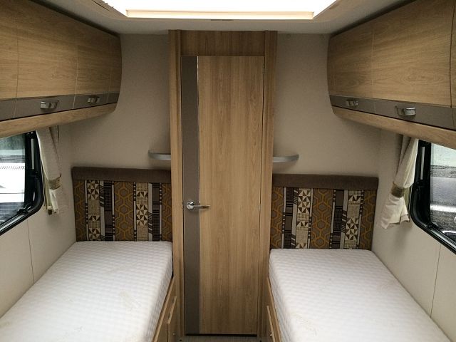 Elddis Autoquest Evolution 185 Image Thumb
