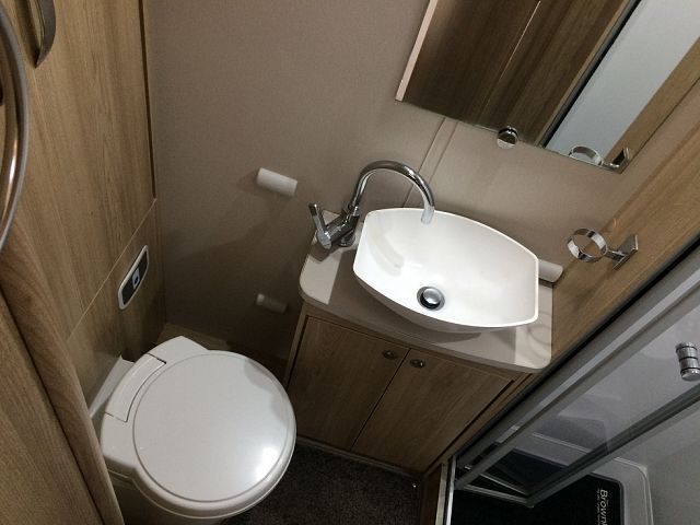 Elddis Autoquest Evolution 185 Image Thumb