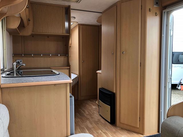 Coachman Amara 530/4 Image Thumb