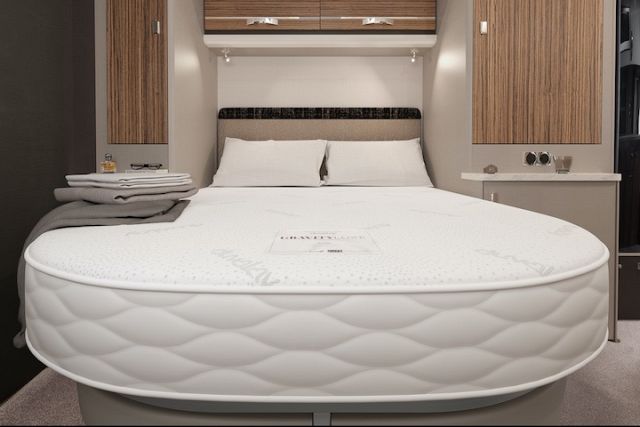 Swift Eccles 580 Image Thumb