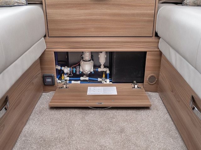 Swift Elegance 845 Image Thumb