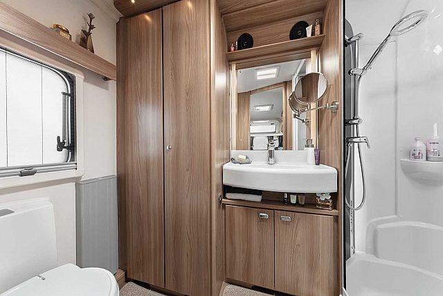 Swift Elegance 530 Image Thumb