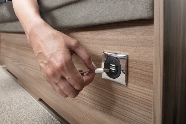 Swift Escape Compact C502 Image Thumb