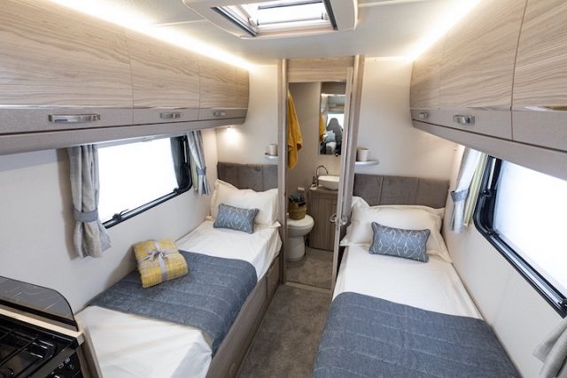 Elddis Autoquest 185 Image Thumb