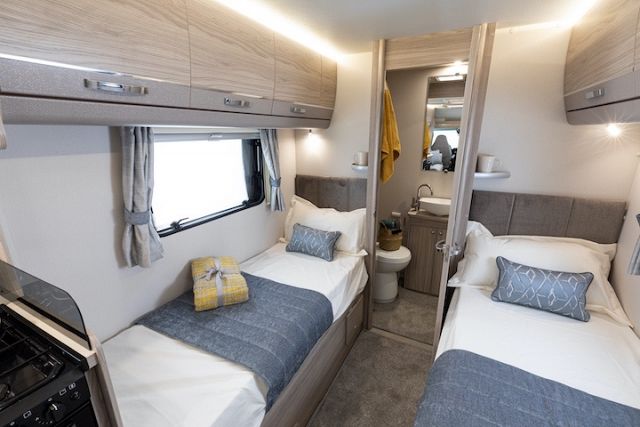 Elddis Autoquest 185 Image Thumb
