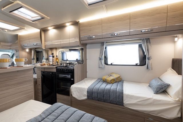 Elddis Autoquest 185 Image Thumb