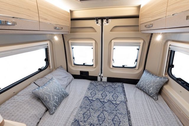 Elddis Autoquest CV40 Image Thumb