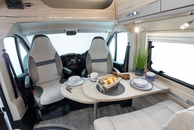 Elddis Autoquest CV40 Image Thumb