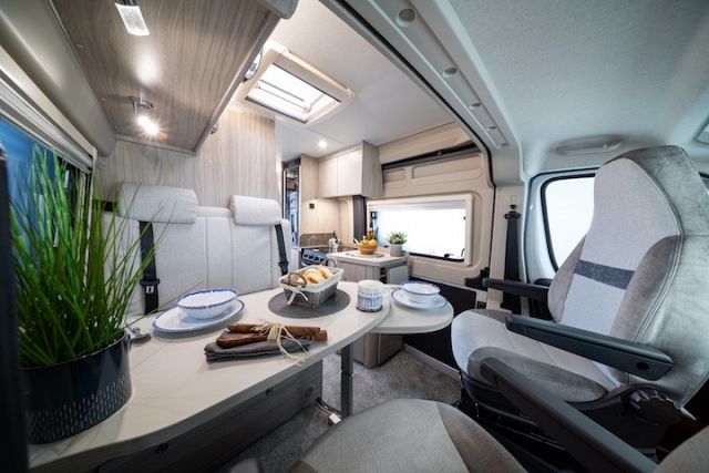 Elddis Autoquest CV40 Image Thumb