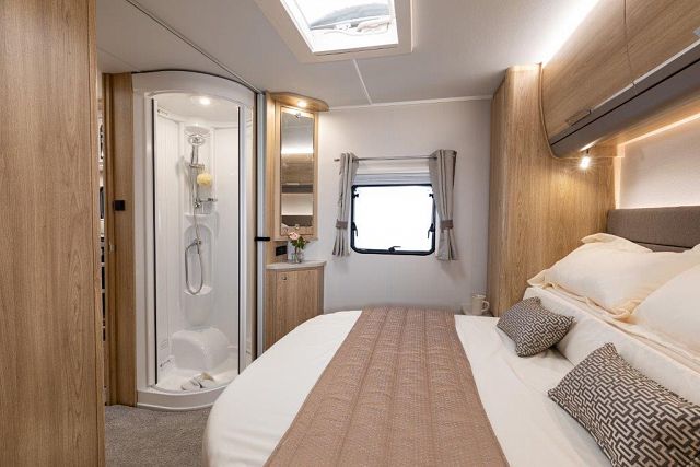 Elddis Crusader Aurora Image Thumb