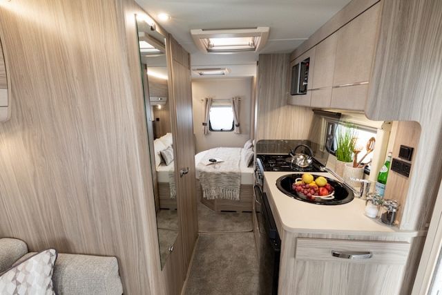 Elddis Avante 454 Image Thumb
