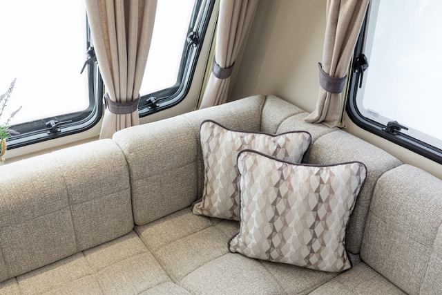 Elddis Avante 454 Image Thumb