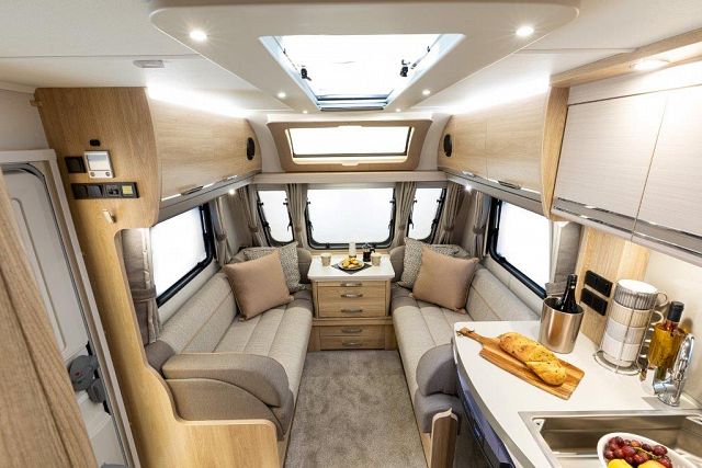 Elddis Crusader Aurora Image Thumb