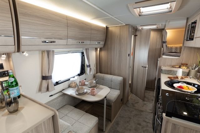 Elddis Avante 586 Image Thumb