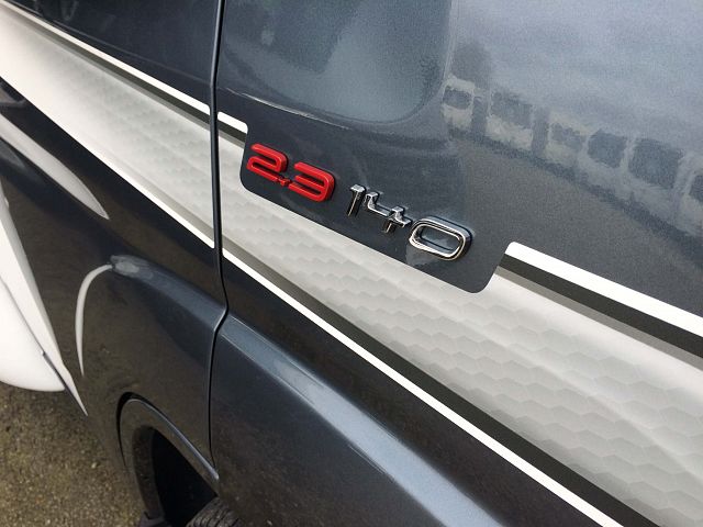 Auto-Trail Tracker LB Image Thumb