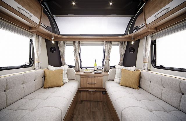 Coachman VIP 520 Image Thumb