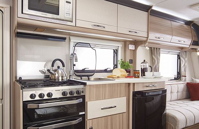 Coachman VIP 520 Image Thumb