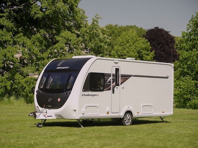 New Swift Challenger X 860 Caravan | N113836 | Leisure World Group